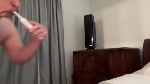 honey_man14 online show from March 21, 11:47 am