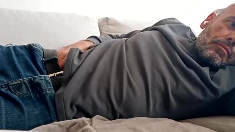 honeydaddyforyou online show from April 17, 3:15 pm