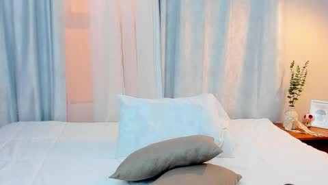 honeymoon_sariel online show from December 3, 1:39 pm