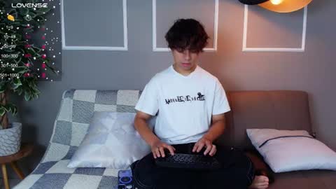 honeymoon_sariel online show from July 10, 12:41 pm