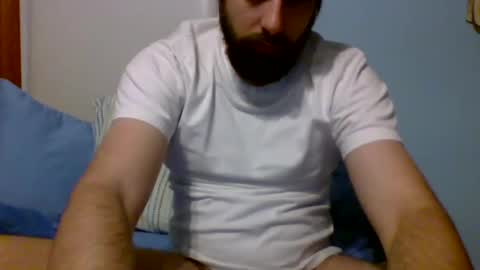 Snapshot of hornemike127 chatting on February 3, 10:32 pm hornemike127 online show from February 3, 10:32 pm