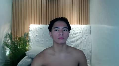 cum boy james online show from June 2, 1:06 am