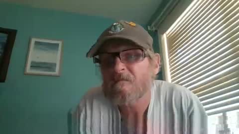 Snapshot of hornyd7711 chatting on September 23, 5:23 pm hornyd7711 online show from September 23, 5:23 pm