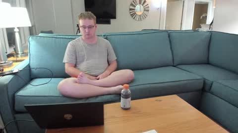 FGs new home  online show from October 9, 2:16 am