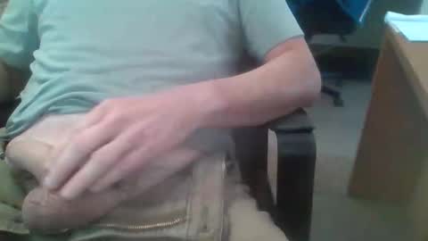 hornyhubby1001 online show from November 12, 3:29 pm