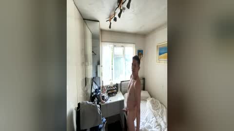Hornylondon online show from June 27, 6:05 am