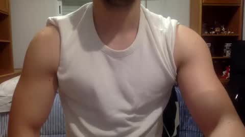 hornyspaniard93 online show from January 5, 10:35 pm