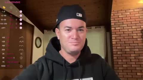 Hornytightboy89 online show from October 12, 5:51 pm