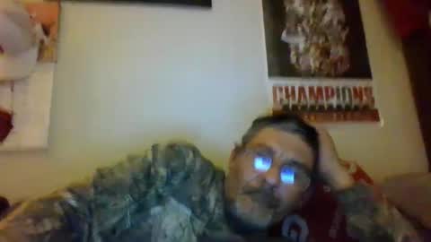 bruce online show from December 5, 8:22 am