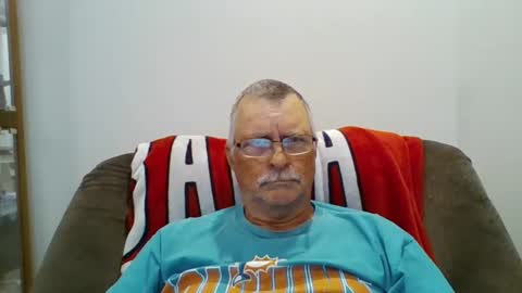 hot4tightholes online show from April 17, 12:30 pm