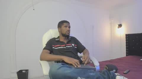 hot_alphax online show from February 15, 12:11 pm