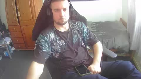 hot_big_dick9 online show from September 11, 10:36 am