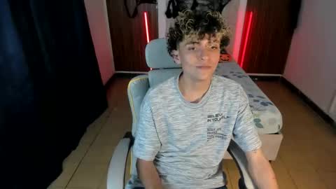 hot bunny online show from November 4, 3:18 am