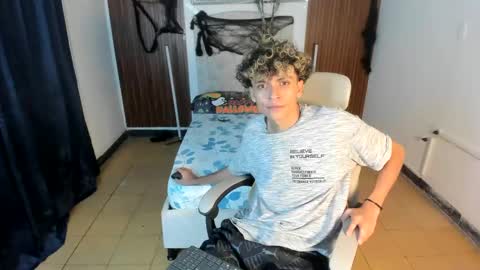 hot bunny online show from November 10, 3:33 am