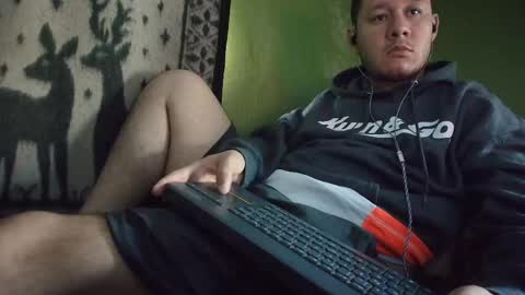 hot_guy36 online show from March 29, 2:06 pm