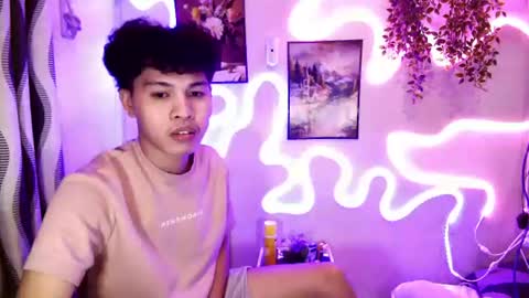 mark online show from July 21, 12:07 pm