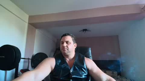 Stefano.. online show from July 31, 2:27 pm