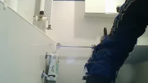 hotandwild2003 online show from March 14, 12:23 pm