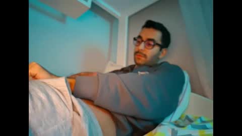 Alp online show from December 19, 9:23 pm