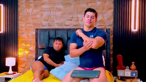 felipe  marcello online show from June 3, 2:33 pm