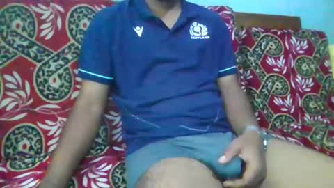 hotguyy001 online show from March 20, 5:44 am