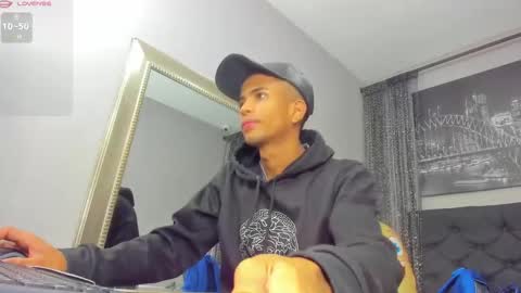 Hotkoljei online show from March 7, 4:02 am