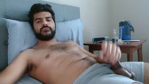 Snapshot of hotsexdude69 chatting on January 23, 2:28 pm hotsexdude69 online show from January 23, 2:28 pm