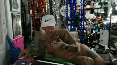 hotstuff775616 online show from May 27, 1:57 am