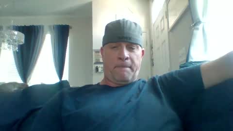 hotyummycock69 online show from October 25, 3:25 pm