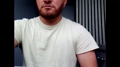 houskji8 online show from October 12, 8:08 am