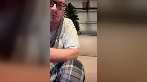howistheweathermyfriend online show from July 29, 8:24 am