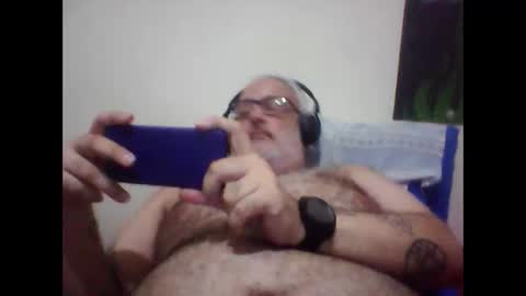 Hector online show from April 2, 7:05 am