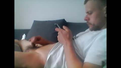 hubikush22 online show from October 19, 9:23 am