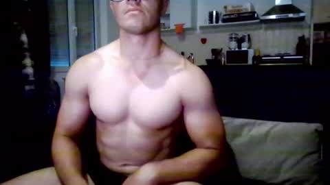 hughjaegg online show from June 30, 7:26 pm