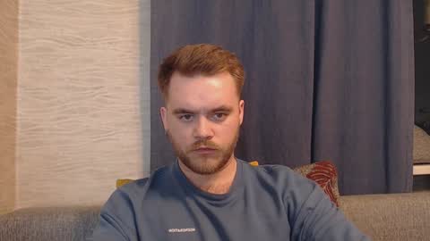 Snapshot of hugo__brad chatting on December 23, 6:48 pm Hugo online show from December 23, 6:48 pm