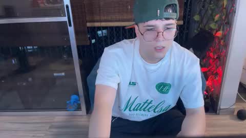 hun_damer online show from November 26, 3:20 am