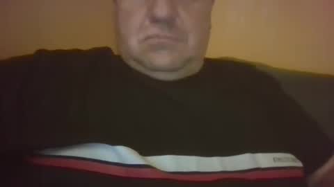 vastagfasz magyar apuci online show from June 3, 8:25 pm