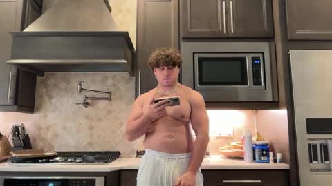 hungkingg22 online show from January 8, 7:52 pm