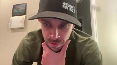 hungrunner24 online show from June 3, 3:19 am