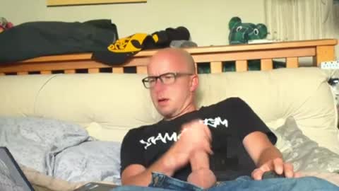 HuingsingleDad79 online show from July 15, 7:31 pm
