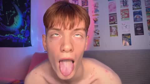 Hunter online show from February 6, 10:43 pm