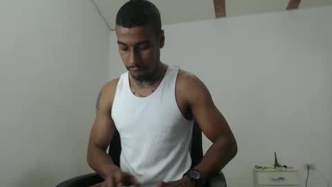 hunting_blondes online show from March 22, 7:08 pm