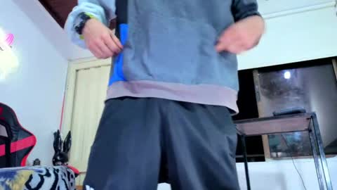 kelvis online show from April 2, 8:00 am