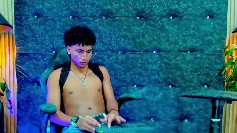 iaan_dalton_ online show from October 23, 12:25 am