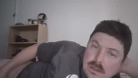 iaguy0587 online show from April 21, 3:29 pm