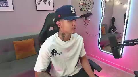 Light online show from July 11, 2:35 am