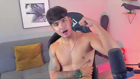Light online show from July 1, 3:07 am