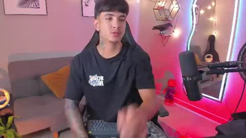 Light online show from July 22, 1:30 am