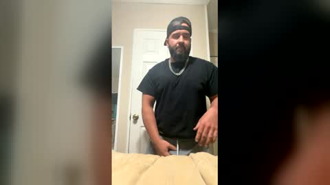 iAm BThick1894 online show from June 6, 8:09 am