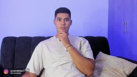 Dylan  independent model  online show from December 21, 7:27 pm